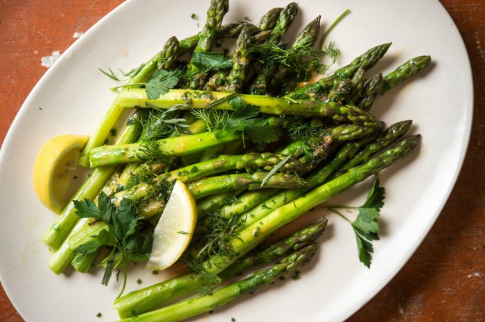 How to cook asparagus asian style