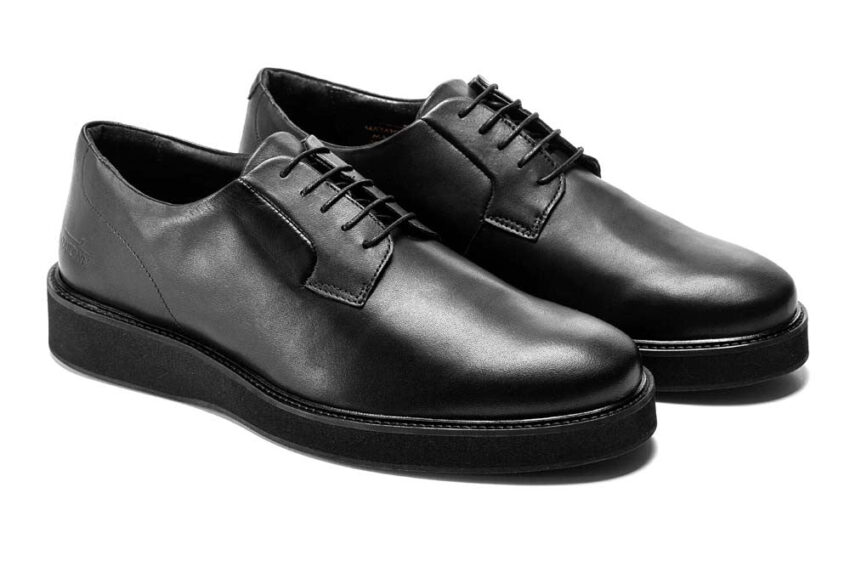 Padded mens dress shoes